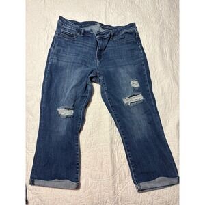 Soho Curvy Cropped Le aring Jeans Blue Distressed Ripped Cuffed Women's Size
